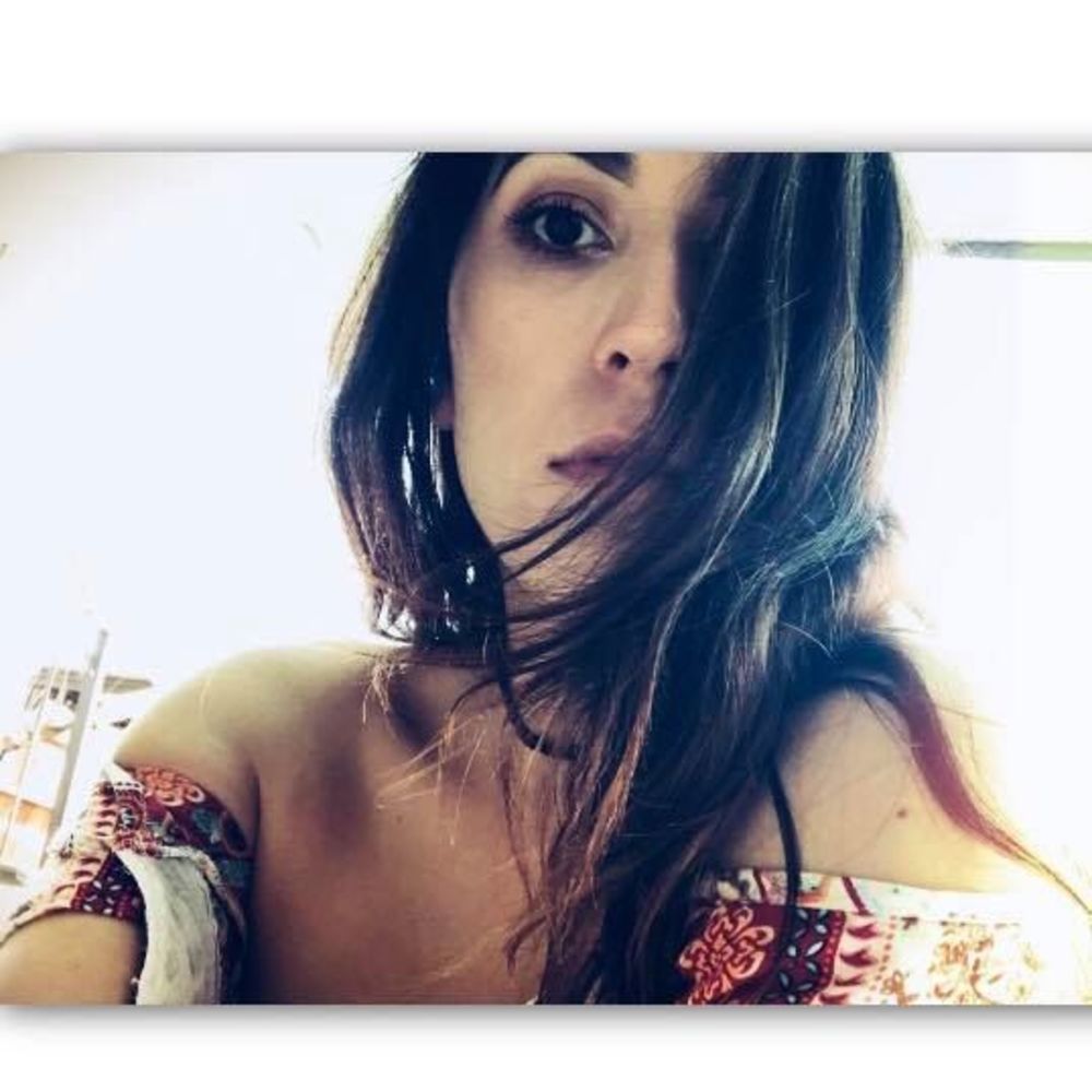 Meet your Posher, Monica